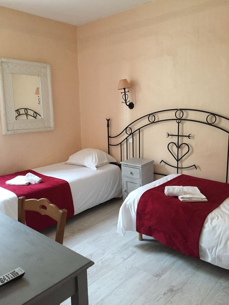 Hostellerie De La Source آرْلْ المظهر الخارجي الصورة