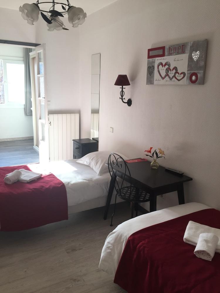 Hostellerie De La Source آرْلْ المظهر الخارجي الصورة