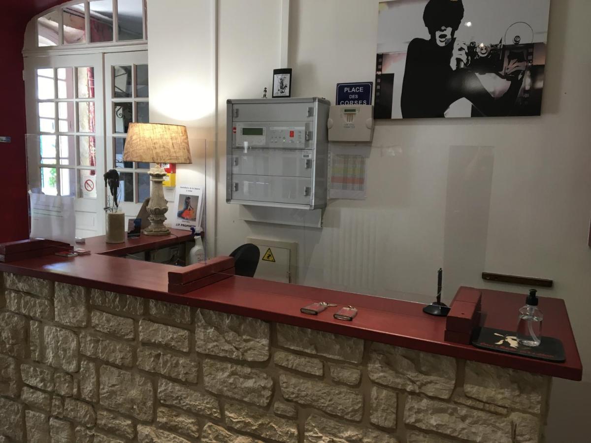 Hostellerie De La Source آرْلْ المظهر الخارجي الصورة