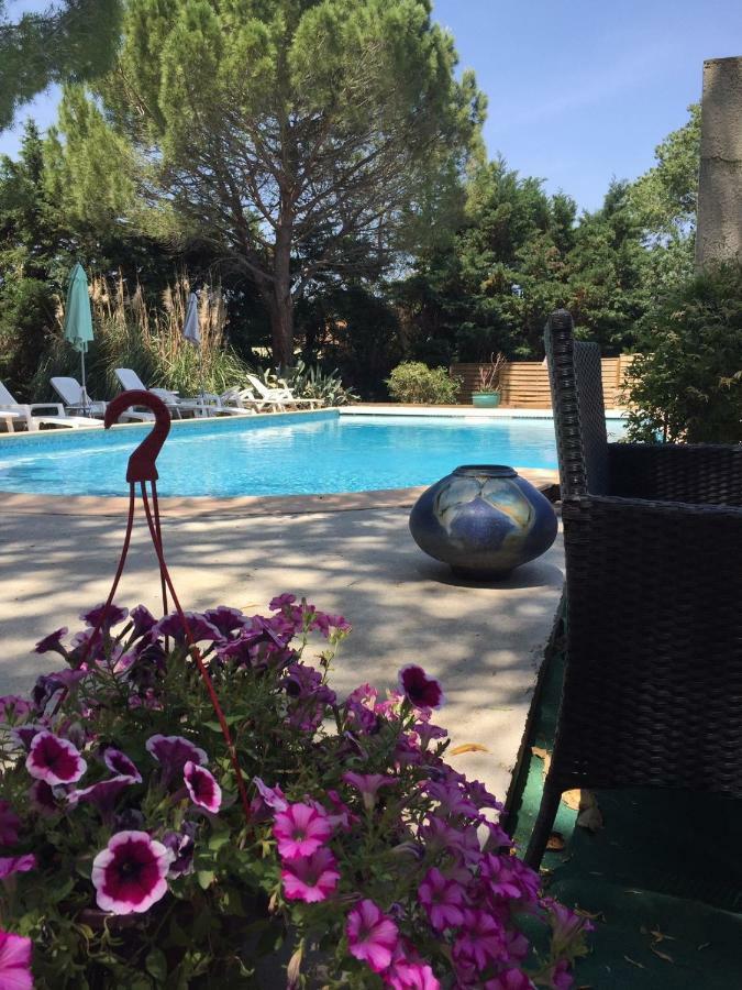 Hostellerie De La Source آرْلْ المظهر الخارجي الصورة
